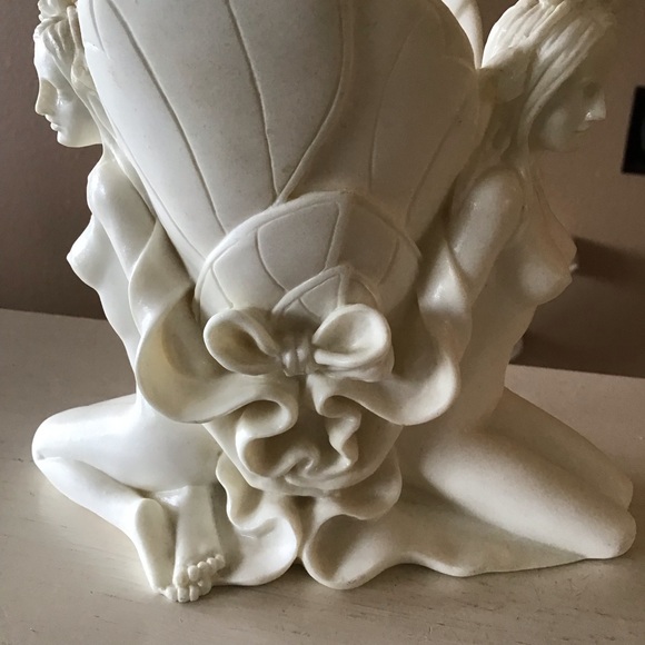 Vintage Nymph Fairies Art Deco Nouveau Ivory Resin Vase - Picture 5 of 6